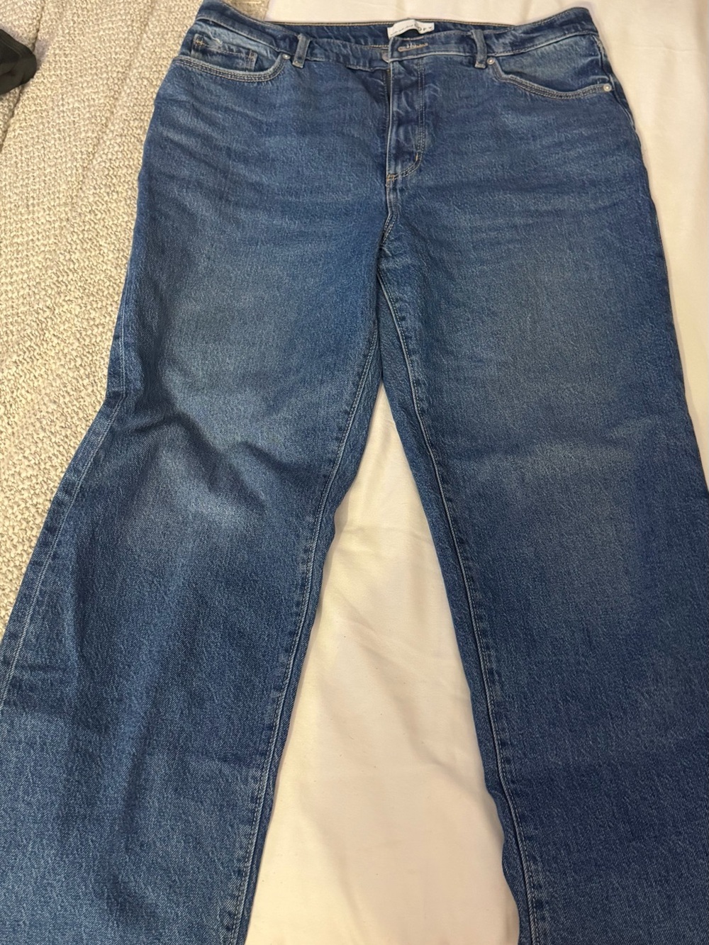 LOFT Women's Straight Leg Jeans in Medium Blue Wash